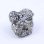 VS1 natural diamond close view showing clarity and brilliance.