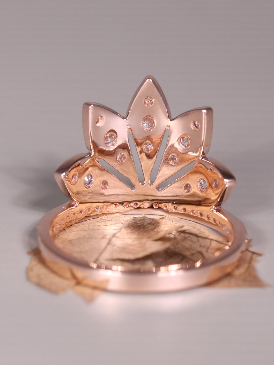 Lotus Crown Round Diamond Vintage Unique Flower Wedding Ring