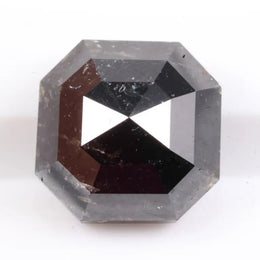 High-quality natural diamond with asscher cut design, displaying brilliance, fire, and natural inclusions. This image helps identify differences between lab grown and natural diamonds