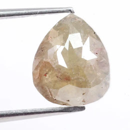 Natural diamond side-by-side comparison image showing real earth-mined diamond clarity and sparkle. Highlights key differences between CVD lab grown diamonds