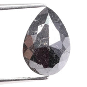 Natural round diamond sourced from earth mined diamonds, displaying exceptional fire and sparkle. This natural diamond ring highlights clarity grades from the natural diamond clarity chart