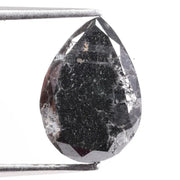 Natural round diamond sourced from earth mined diamonds, displaying exceptional fire and sparkle. This natural diamond ring highlights clarity grades from the natural diamond clarity chart