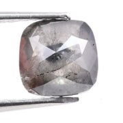 Large natural diamonds from 4 carat to 20 carat used in premium diamond rings. Earth-mined stones with exceptional clarity and brilliance