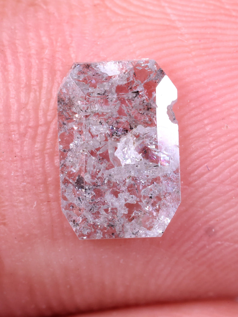 0.52 CT Loose Radiant Shape Earth Mined Natural Diamond ( 7.61*4.89*1.10 )