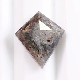 Close-up of a natural oval diamond ring showing real diamond sparkle and inclusions. Highlights how to identify natural diamonds versus lab diamonds