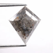 Close-up of a natural oval diamond ring showing real diamond sparkle and inclusions. Highlights how to identify natural diamonds versus lab diamonds