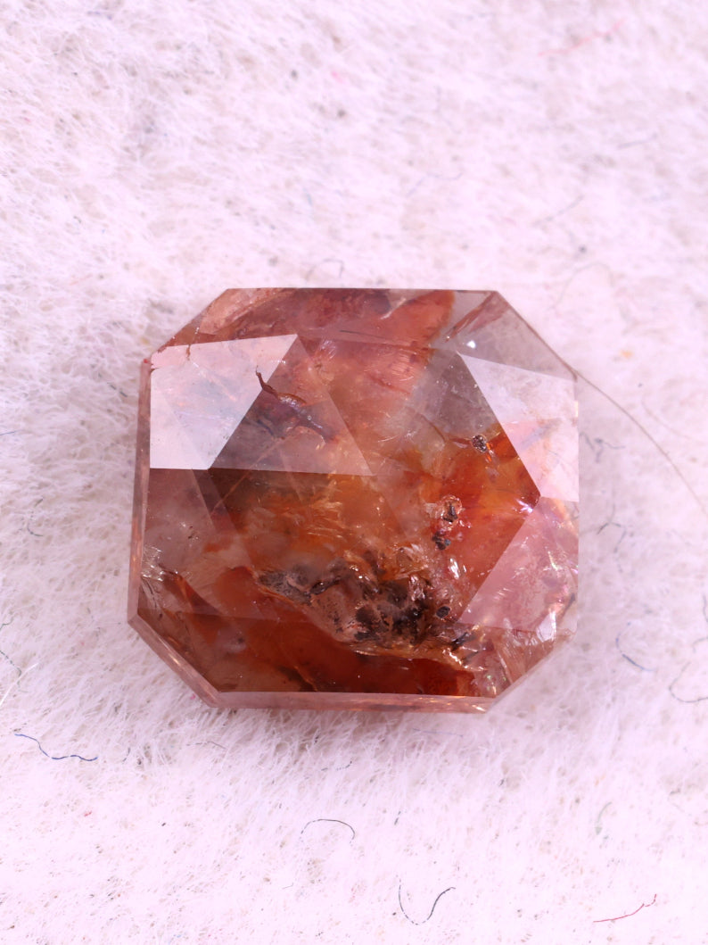 0.61 Carat Loose Cushion Shape - Natural Diamond ( 5.47*5.55*1.74 )