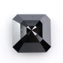 black colour diamond compare lab grown and natural diamonds