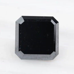 black colour diamond compare lab grown and natural diamonds