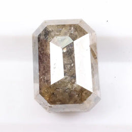 Wholesale natural diamonds displayed as loose stones in various carat sizes. Earth-mined diamonds available for jewelers and custom ring makers.