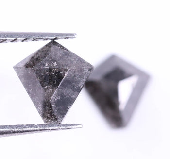 0.78 Carat Natural Kite Shape Loose Diamond Pair ( 5.98 X 5.22 ) ( 6.13 X 5.22 )