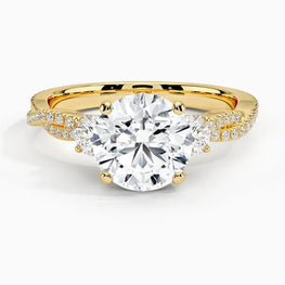 Elegant Moissanite Twisted Ring