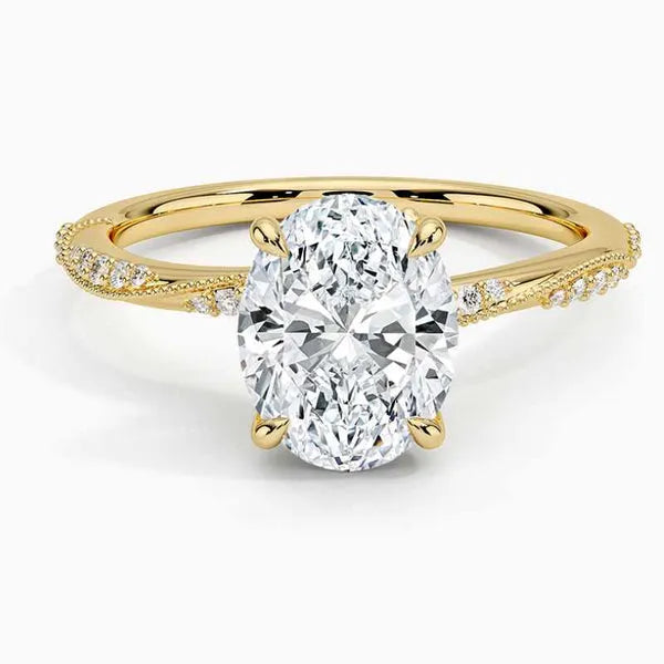 Elegant Moissanite Modern Ring