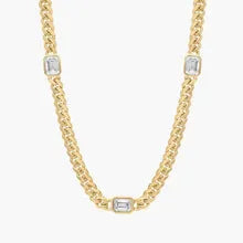3.60 Ct Various different kinds of gold chains in assorted link styles.