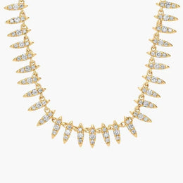 3.67 Ct Gold bow necklace pendant with ribbon-inspired design.