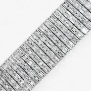 71.72 Ct bracelet Pandora style with interlocked gold chain links.