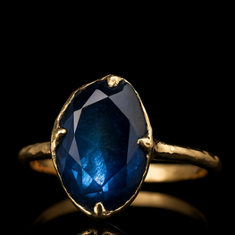 Elegant Gemstone Wedding Ring