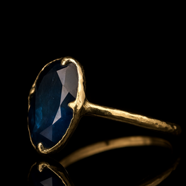 Elegant Gemstone Wedding Ring