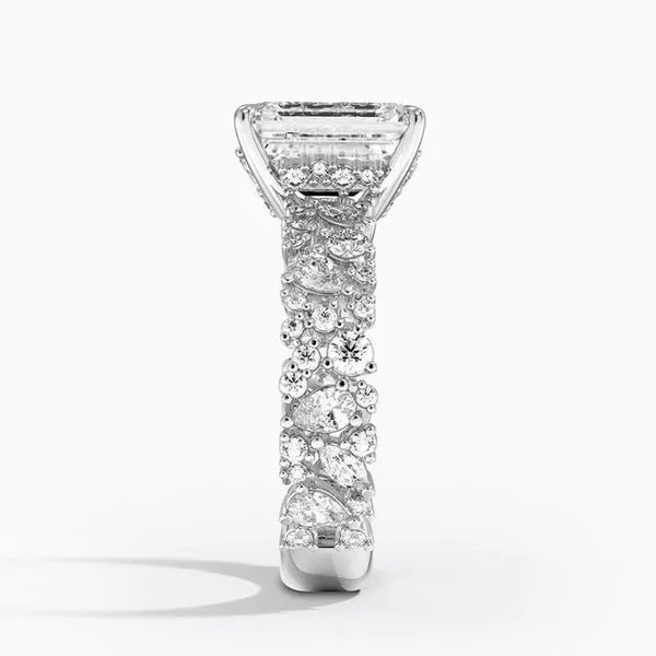 Luxury Moissanite Wedding Ring