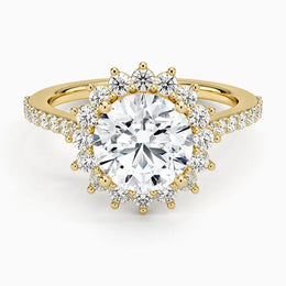 Vintage style engagement ring with diamond and intricate details - Gold Round Ring