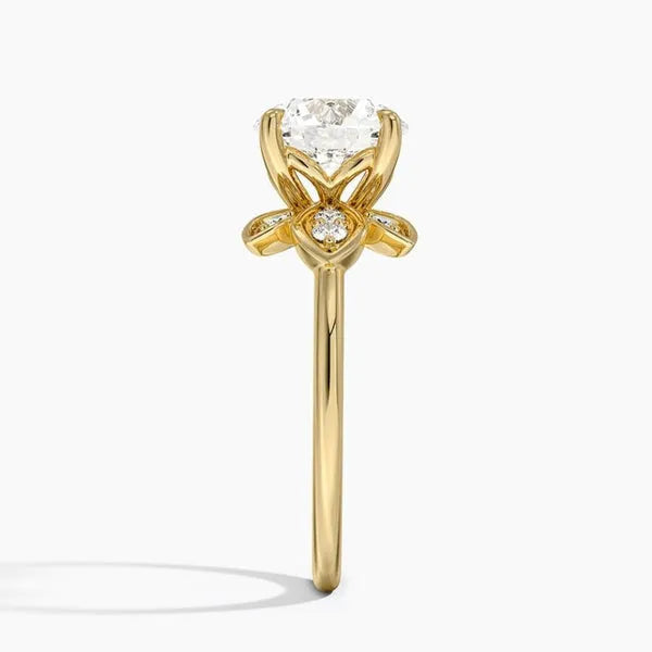 Elegant Moissanite Solitaire Floral Ring