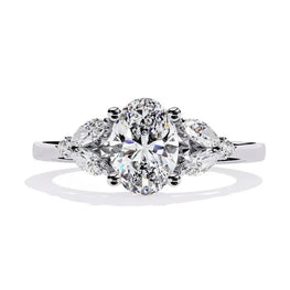 Elegant Moissanite Proposal Ring
