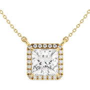 3.04 Ct gold pendant necklace with delicate chain and charm.