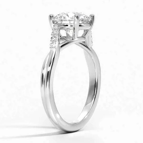 Elegant Moissanite Twisted Ring