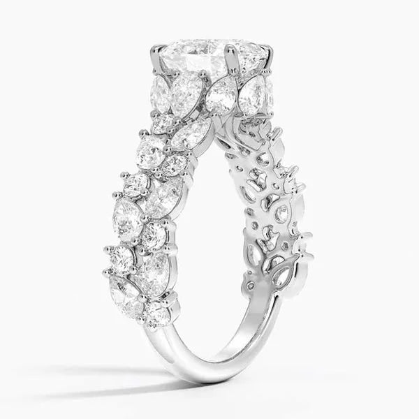 Elegant Moissanite Floral Ring