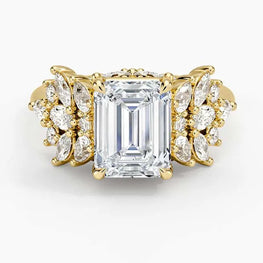 Elegant Moissanite Modern Ring