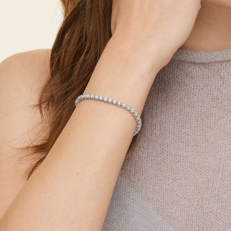Brilliant Diamond Tennis Bracelet in 14k White Gold Plated