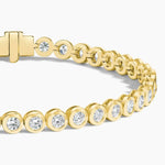 3.89 Ct Tennis bracelet diamond jewelry with sparkling white diamonds in gold setting.