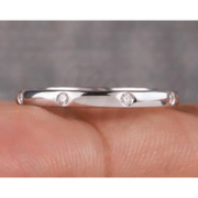1 carat engagement ring with elegant solitaire diamond luxury look