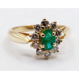 Close-up of lab created diamond with stunning sparkle and clarity ideal for custom engagement ring design