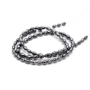 black diamond beads, black diamond , uncut yellow diamond, what do raw uncut diamonds look like, what does a raw uncut diamond look like