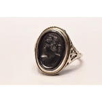 Victorian cameo ring in black onyx with hand carved lady design set in solid gold vintage style jewelry