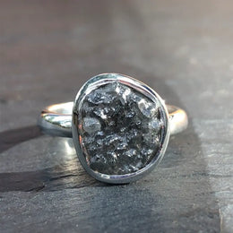 5.60 Ct blue rough diamond ring with raw luxury jewelry styling raw natural brilliance
