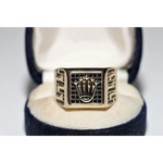 Lab grown diamond ring with round cut stone in vintage style setting elegant minimalist jewelry