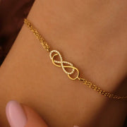 Moissanite tennis bacelet with shining stones and premium chain style