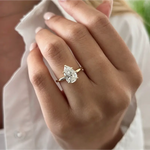 Round diamond engagement ring with a sparkling round cut diamond for engagement