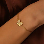 Gold tennis bracelet with brilliant diamond bracelet detailing for women