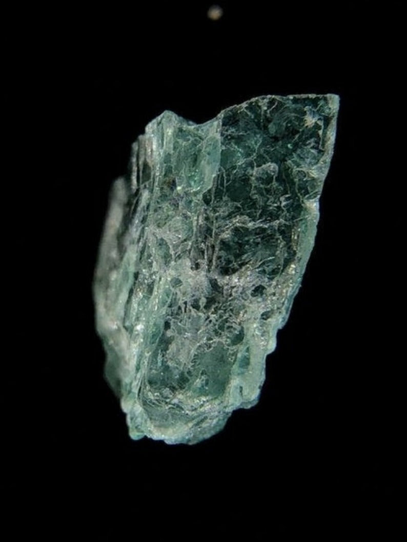1.18Ct Blue Color Earth Mined Rough Diamond