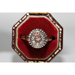 Unique lab grown diamond engagement ring with cushion cut stone in modern gold design