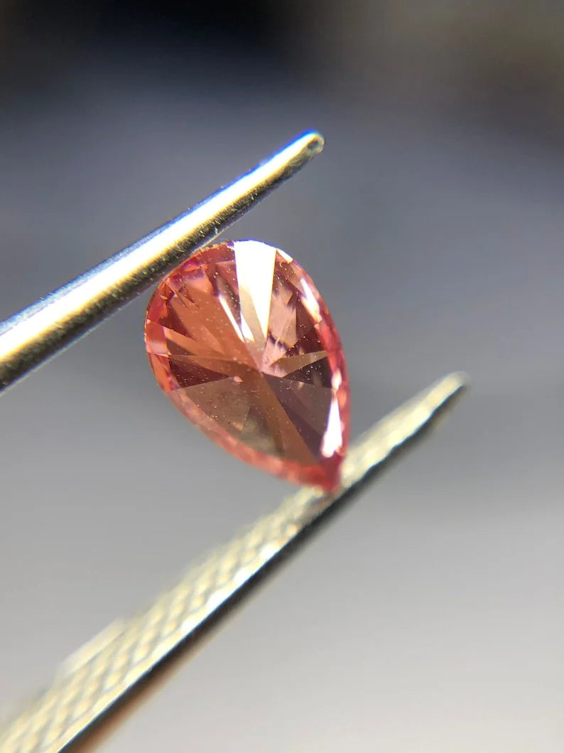 0.50Ct Vivid Pink Lab Grown Fancy Diamond