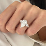 4 carat pear cut diamond with elongated teardrop shape and exceptional brilliance