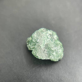 0.98 CT Natural Green Rough Raw Diamond For Wedding Ring