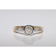 Premium lab grown ring round diamond solitaire in gold setting with elegant and classic look