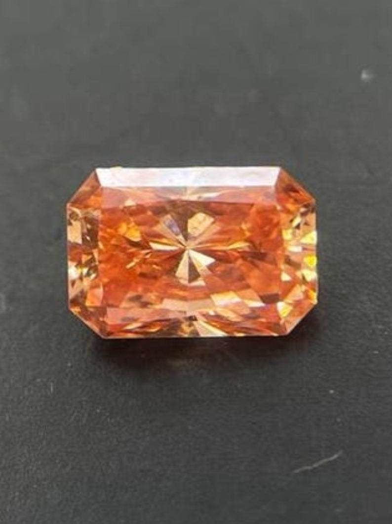0.24 CT Fancy Orange Radiant Cut Lab-Grown Diamond