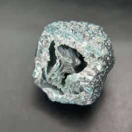 4.67 CT Natural Blue Rough Diamond Unique Earth-Mined Luxury Gem for Jewelry