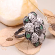 Floral Vintage Ring – Sterling Silver 1990s Art Deco Ring with Round Cut Emerald Gemstone | Unique Old Style Jewelry Gift for Her